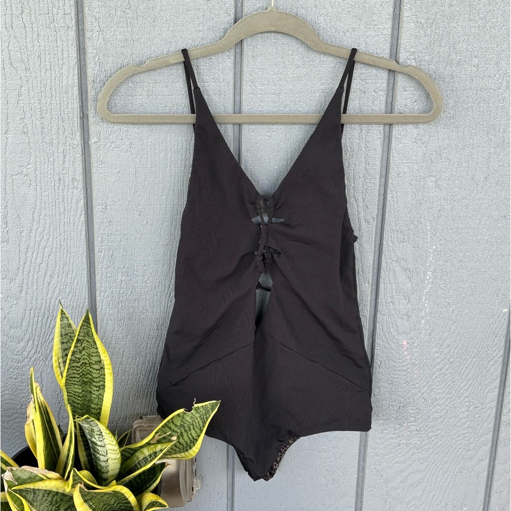 Acacia Kokomo one piece